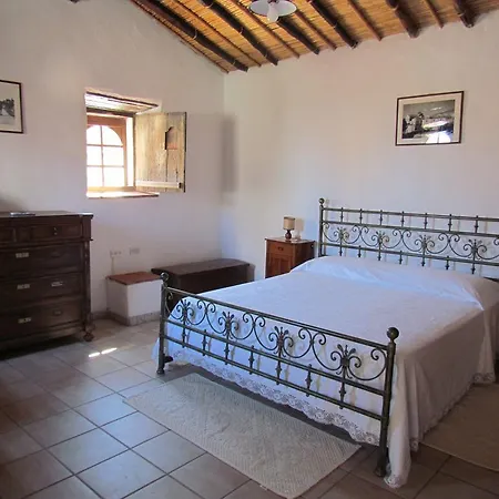 Casa Porcu Bed & Breakfast *